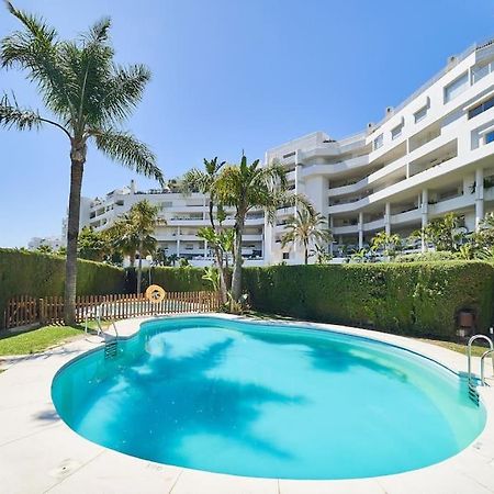 Superbe Appartement Avec Jaccuzi Marbella Exteriör bild