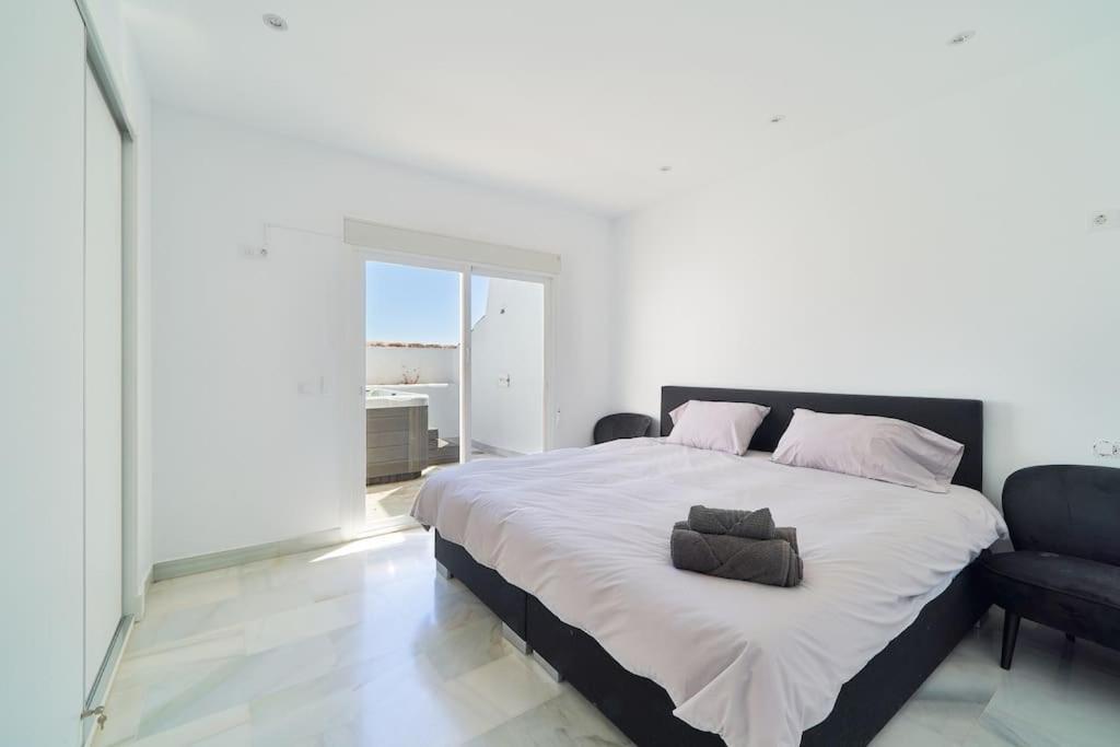 Superbe Appartement Avec Jaccuzi Marbella Exteriör bild