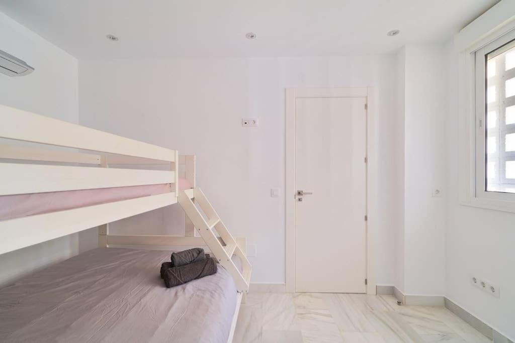 Superbe Appartement Avec Jaccuzi Marbella Exteriör bild