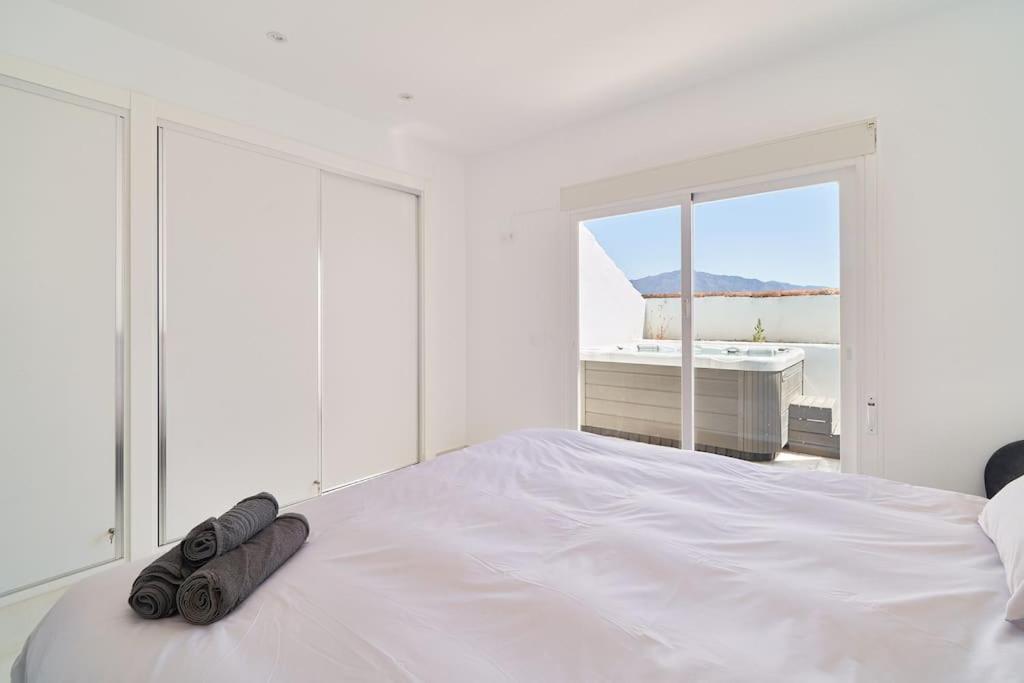Superbe Appartement Avec Jaccuzi Marbella Exteriör bild