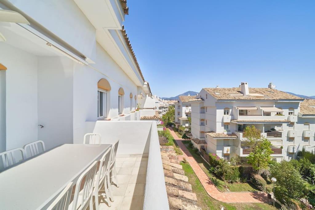 Superbe Appartement Avec Jaccuzi Marbella Exteriör bild