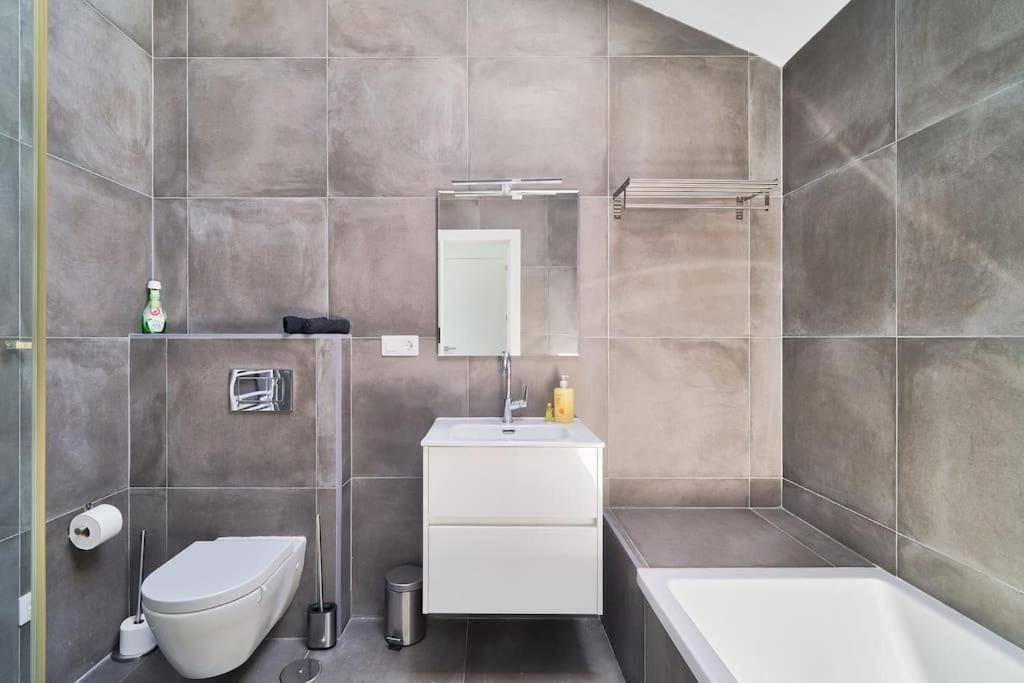 Superbe Appartement Avec Jaccuzi Marbella Exteriör bild