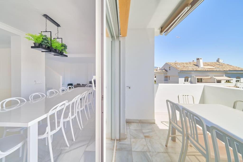 Superbe Appartement Avec Jaccuzi Marbella Exteriör bild
