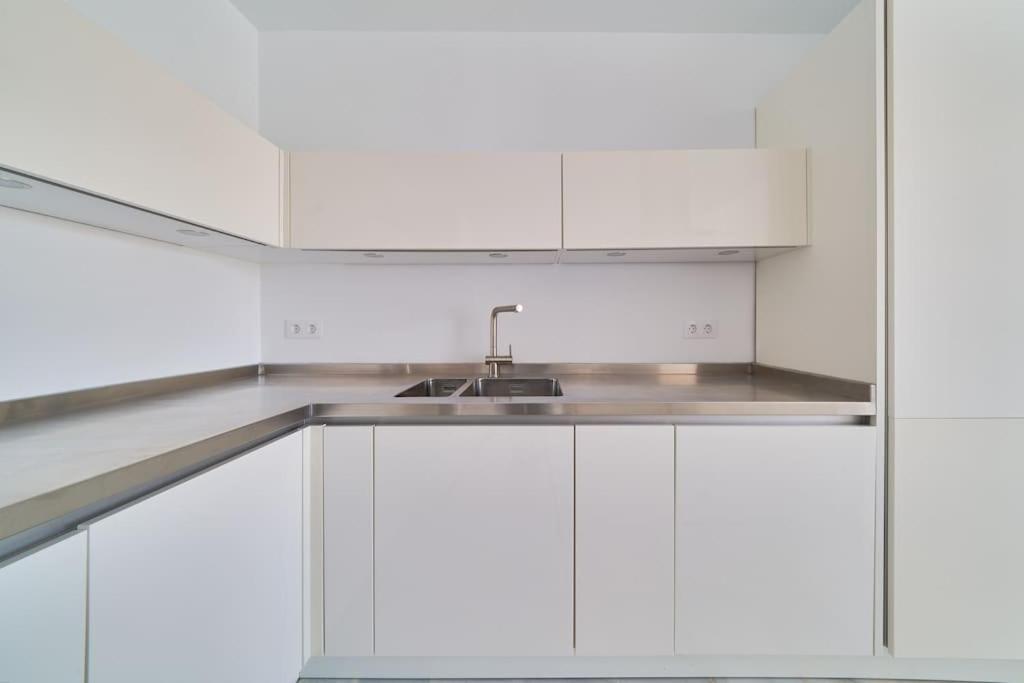 Superbe Appartement Avec Jaccuzi Marbella Exteriör bild